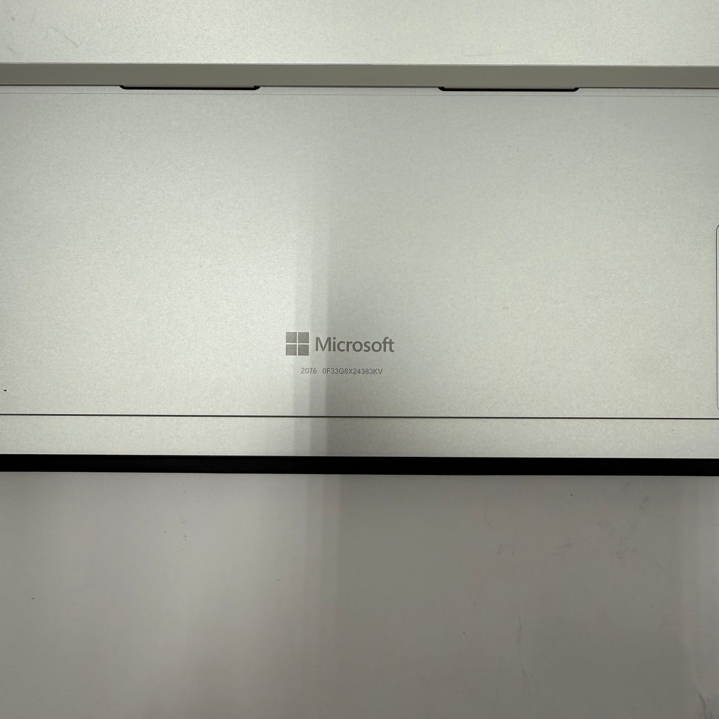 Microsoft Surface Pro 11 2076 13" Snapdragon X Plus (10 Core) 3.4GHz 16GB 512GB 