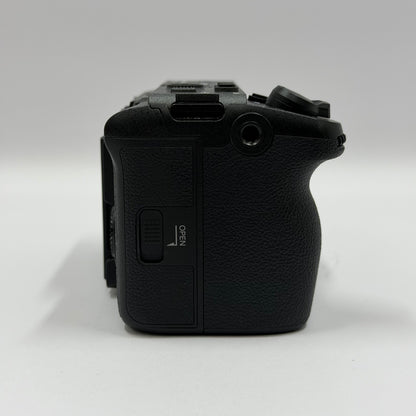 Sony Cinema Line FX30 26.1MP APS-C Interchangeable Lens Camera