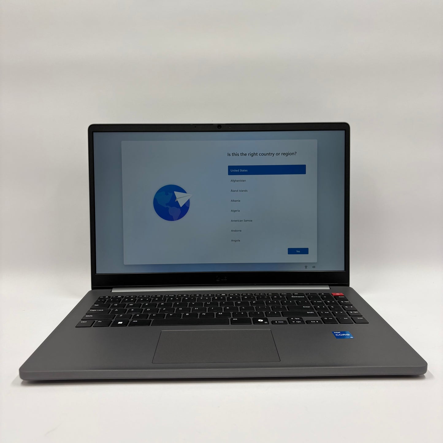 LG Gram 15U5OT 15.6" i5-1334U 1.3GHz 8GB RAM 256GB SSD