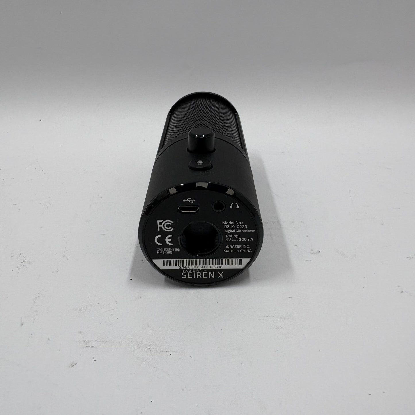 Razer Seiren X Microphone RZ19-0229
