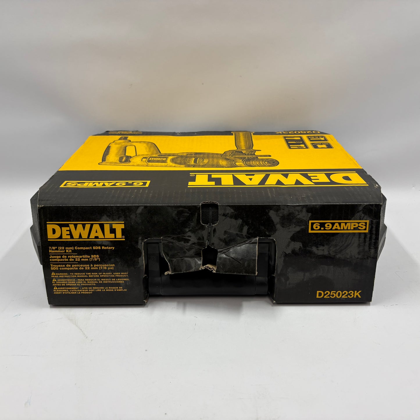 New DeWalt D25023K 7/8" (22mm) Compact SDS Rotary Hammer Kit