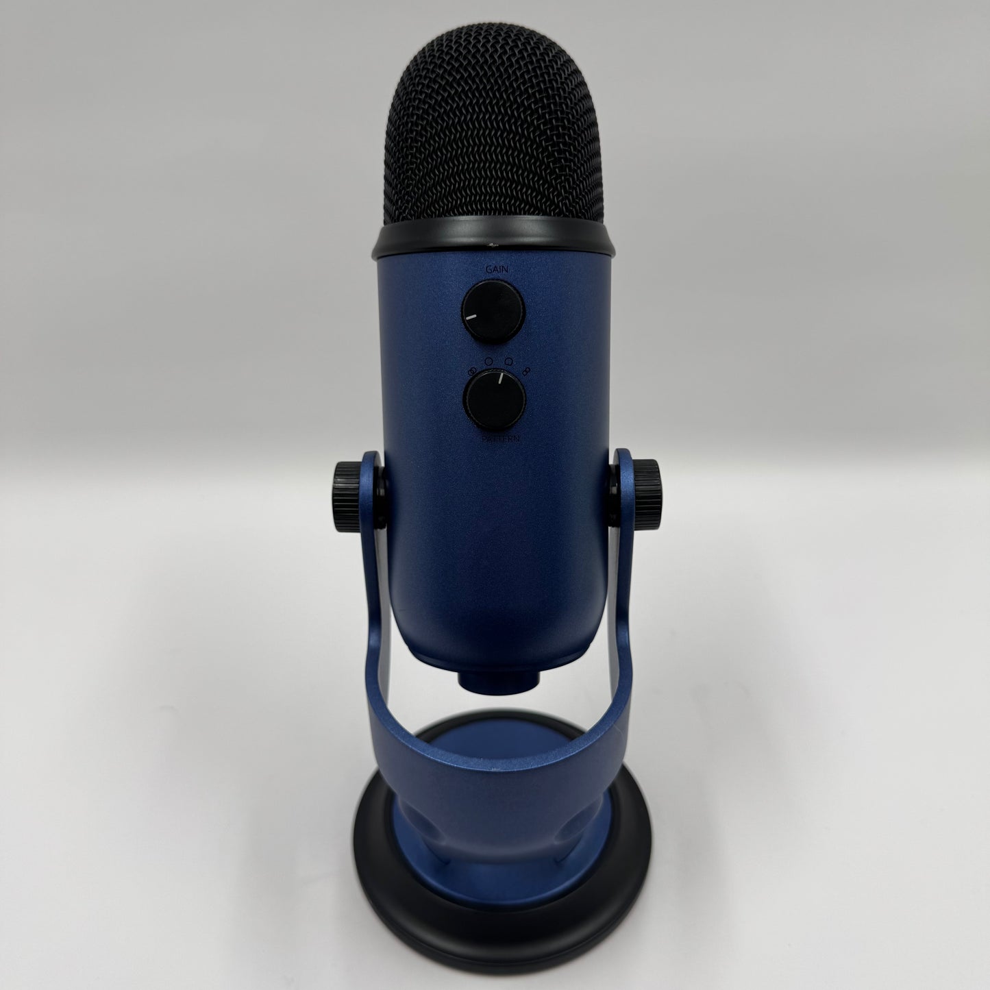 Logitech Blue Yeti Professional Multi-Pattern USB Condenser Microphone