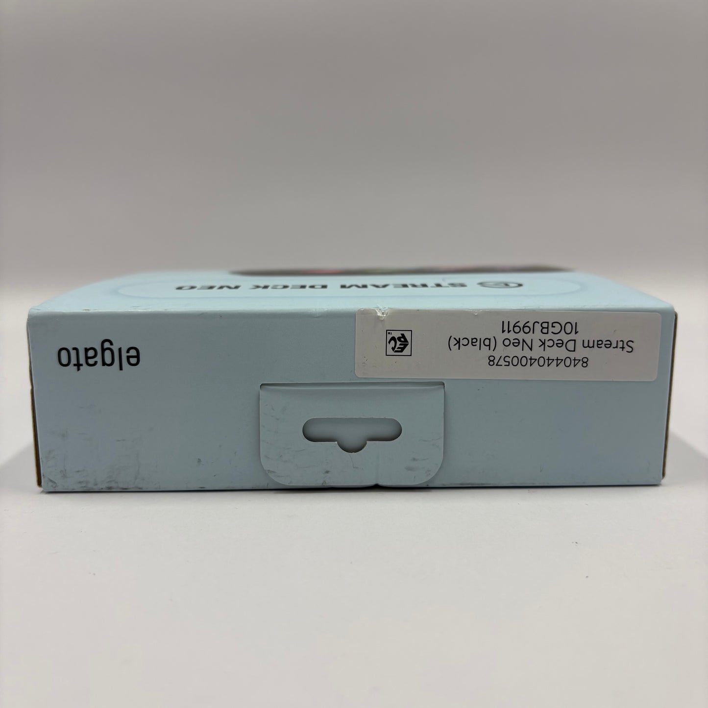 New Elgato Stream Deck Neo Streaming Pad 10GBJ9911 Black