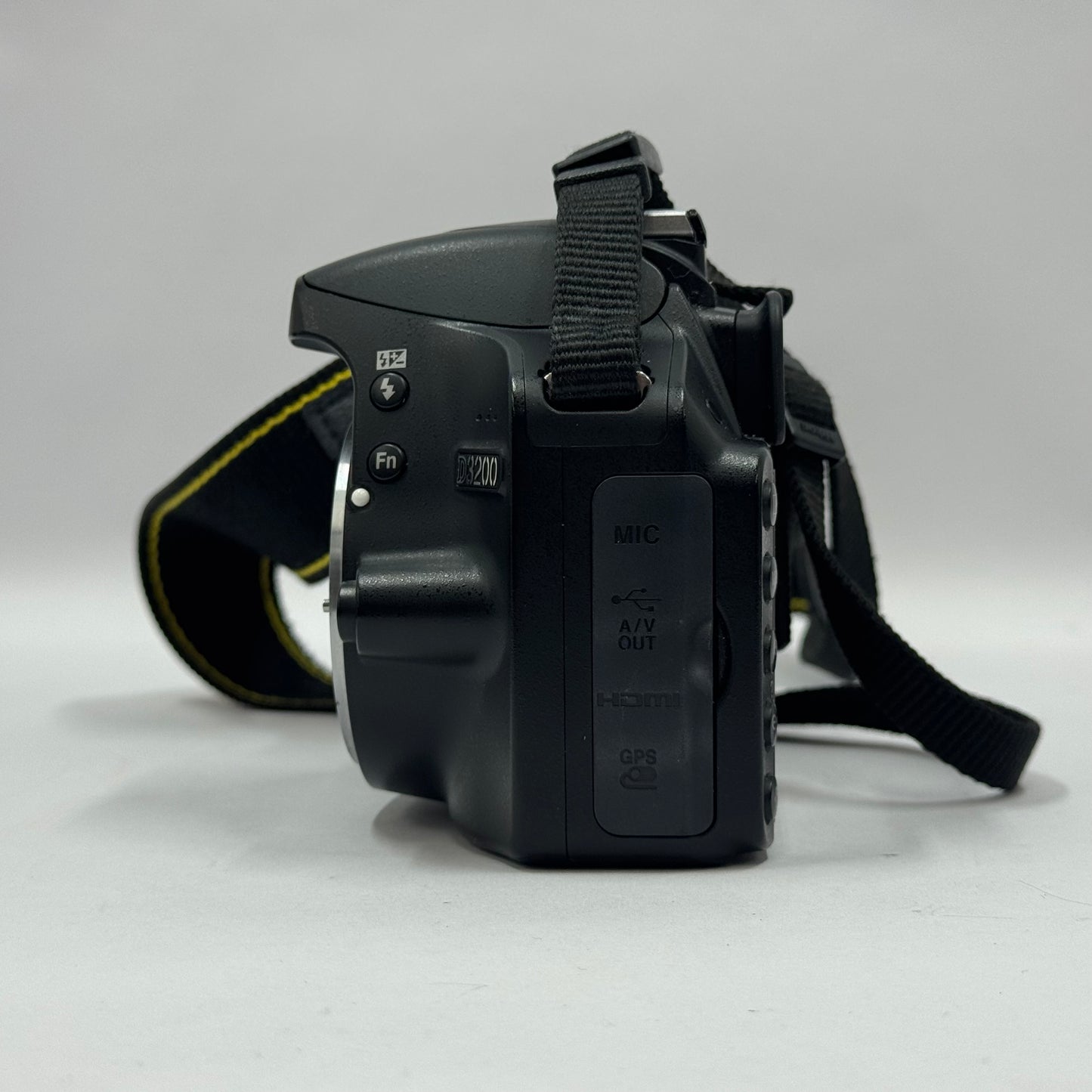 Nikon D3200 24.2MP Digital SLR DSLR Camera with 18-55mm Lens