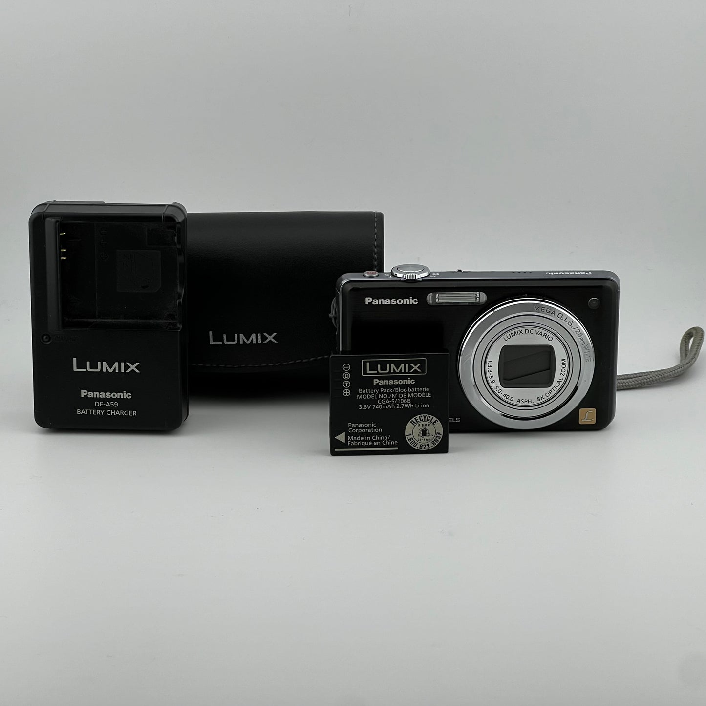 Panasonic Lumix DMC-FH20 14.1MP Digital Camera