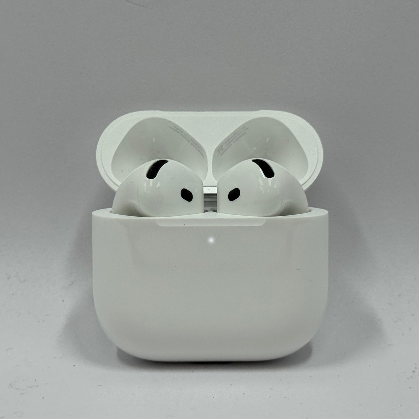 Apple AirPods 4th Gen with Charging Case A3053 A3050 A3058 MXP63LL/A