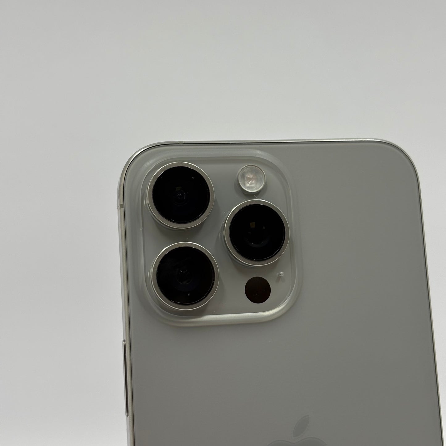 Unlocked Apple iPhone 15 Pro Max 256GB Gray MU683LL/A