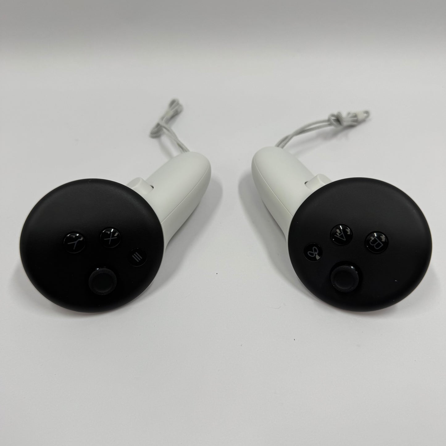 Meta Quest 3S 128GB Standalone All-in-One VR Headset P97