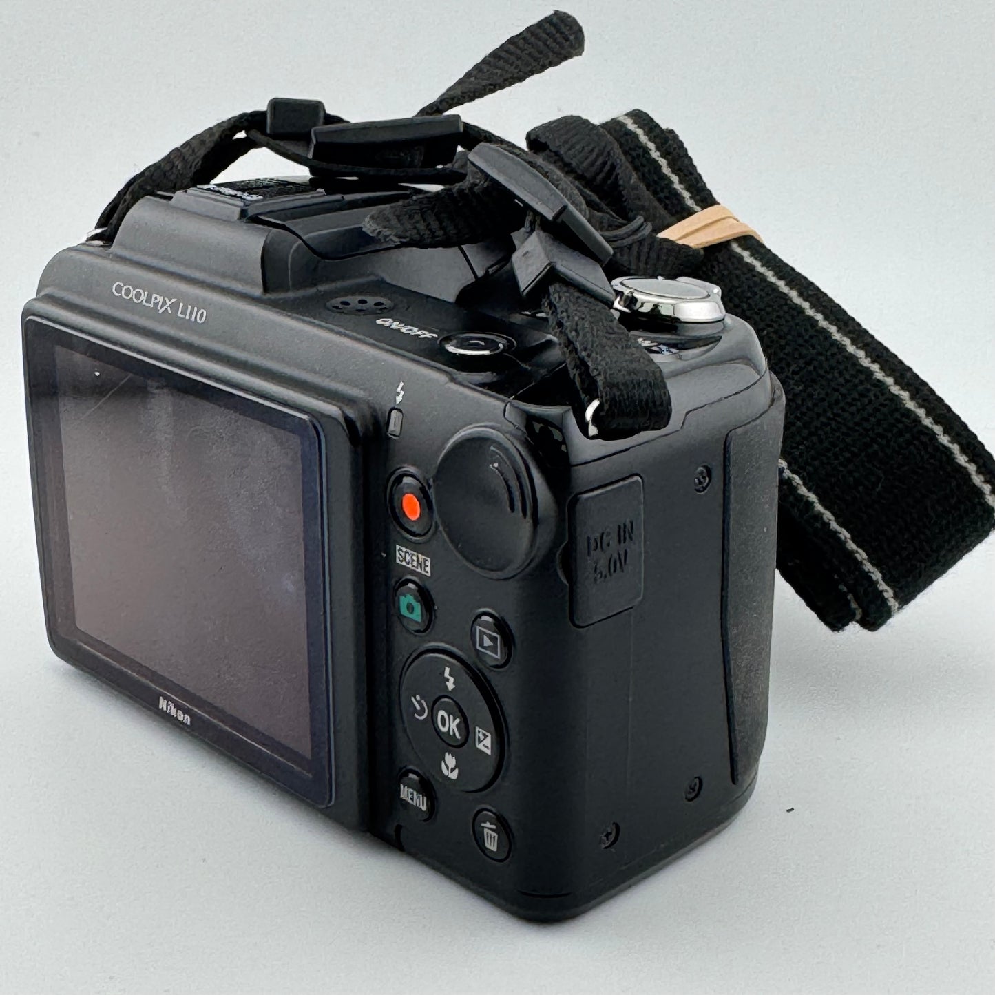 Nikon COOLPIX L110 12.1MP Compact Camera