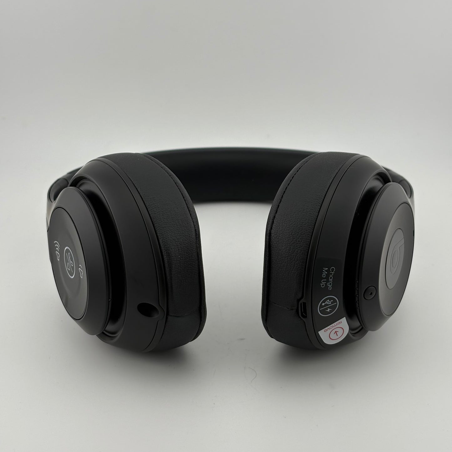 Beats Studio3 Wireless Over-Ear Bluetooth Headphones Black