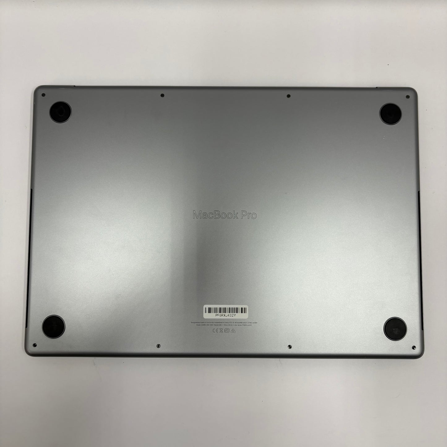 2021 Apple MacBook Pro 16" M1 Pro 16 Core 3.2GHz 16GB RAM 2TB SSD A2485