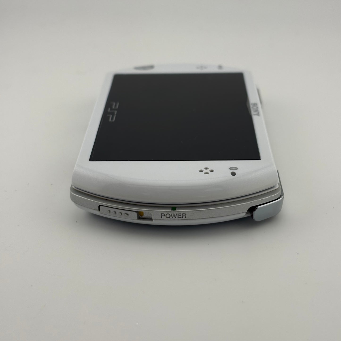 Sony Playstation Portable Go PSP PSP-N1000 Handheld Game System White