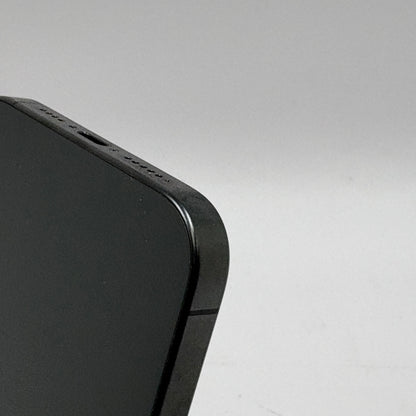 Unlocked Apple iPhone 15 Pro Max 256GB Black Titanium MU663LL/A