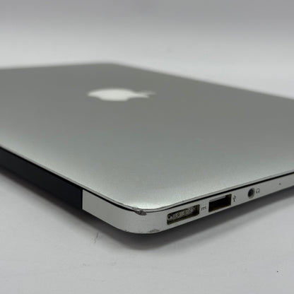 2017 Apple MacBook Air 13.3" i5 1.8GHz 8GB RAM 128GB SSD Silver A1466