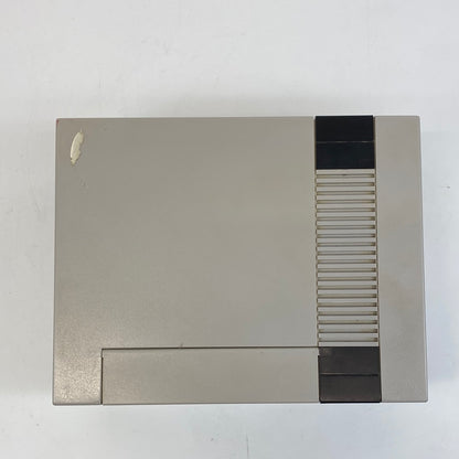 Nintendo Entertainment System NES Video Game Console NES-001 Gray