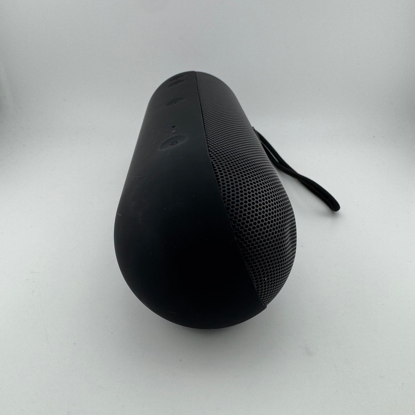 Beats Pill Portable Bluetooth Wireless Speaker Black A3211