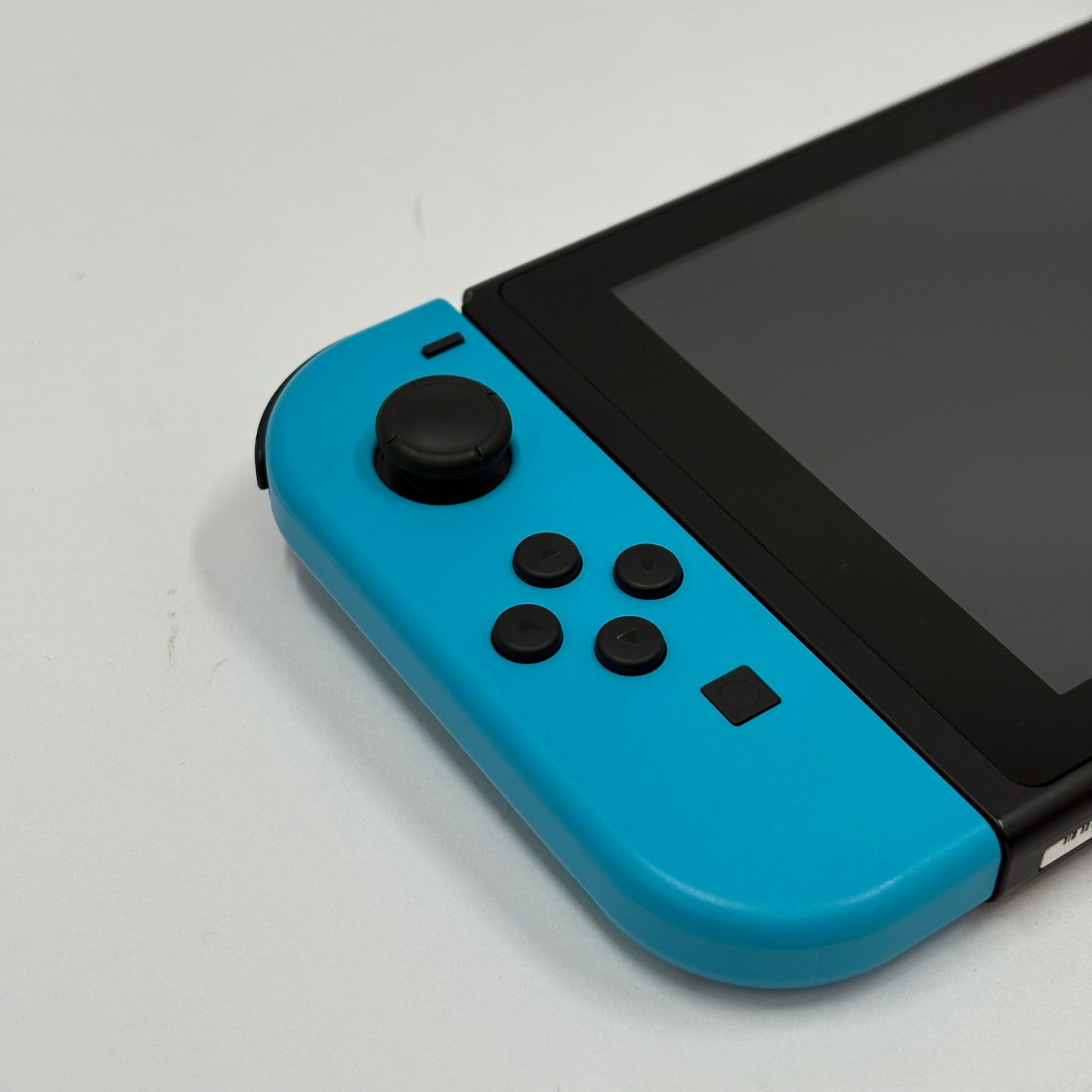 Nintendo Switch v2 Video Game Console HAC-001(-01)  Red/Blue