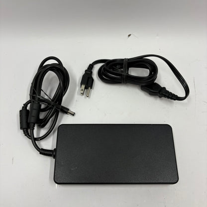 Alienware 17 R4 17.3" i7-7700HQ 16GB RAM 128GB SSD 1TB HDD GeForce GTX 1070