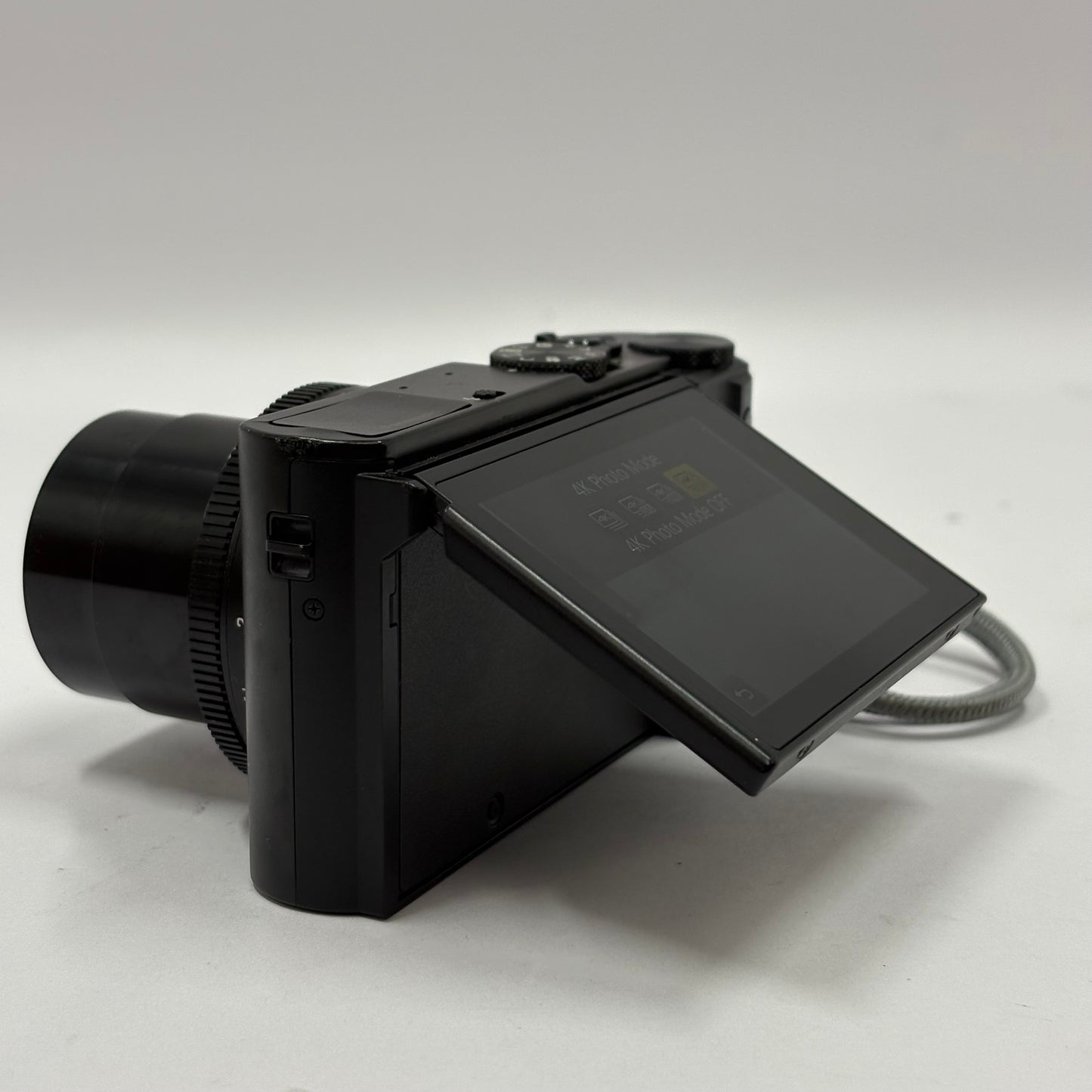 Panasonic Lumix DMC-LX10 DMC-LX10 20.1MP Compact Digital Camera