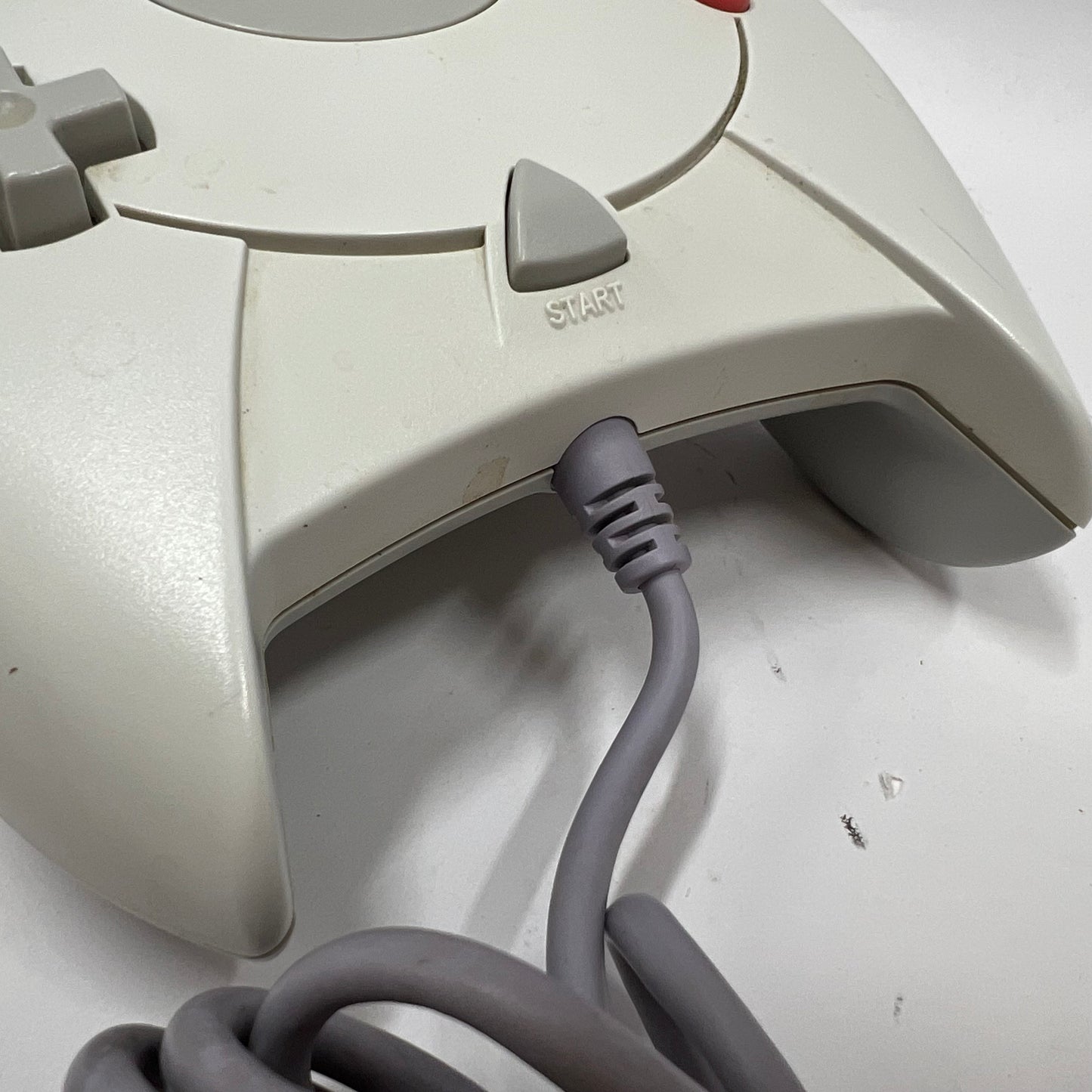 Sega Dreamcast Video Game Console White HKT-3020