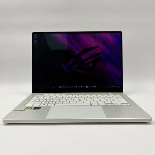 Asus ROG Zephyrus GA403U 14" Ryzen 9 8945HS 16GB RAM 1TB SSD RTX 4060