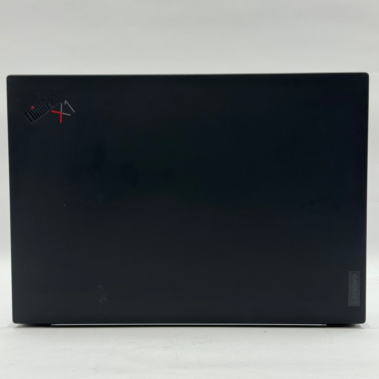 Lenovo ThinkPad X1 Carbon Gen 9 20XW003EUS 14" i5-1135G7 8GB RAM 256GB SSD