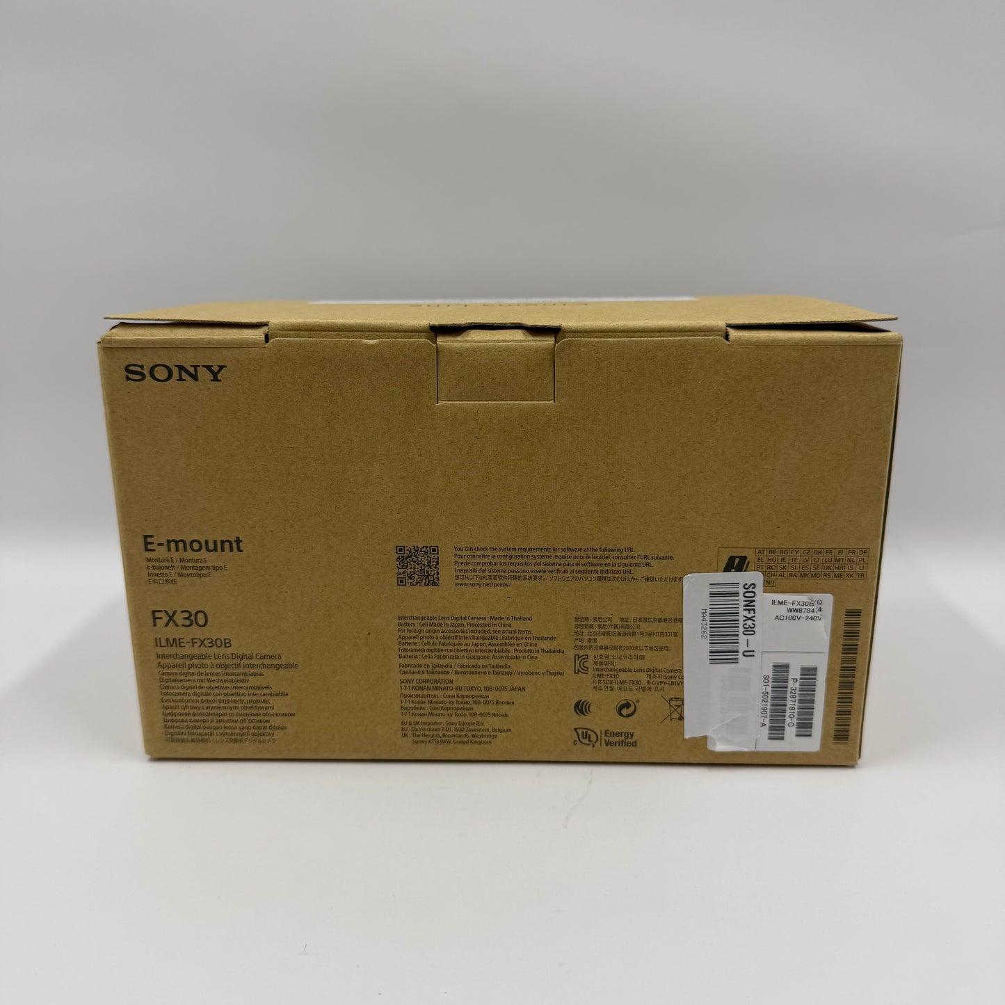 Sony Cinema Line FX30 26.1MP APS-C Interchangeable Lens Camera