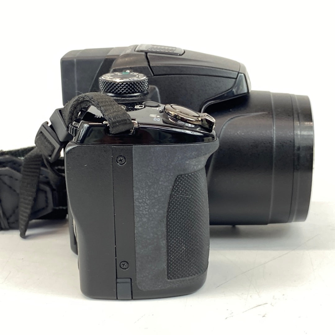 Nikon COOLPIX P500 12.1MP Digital Camera