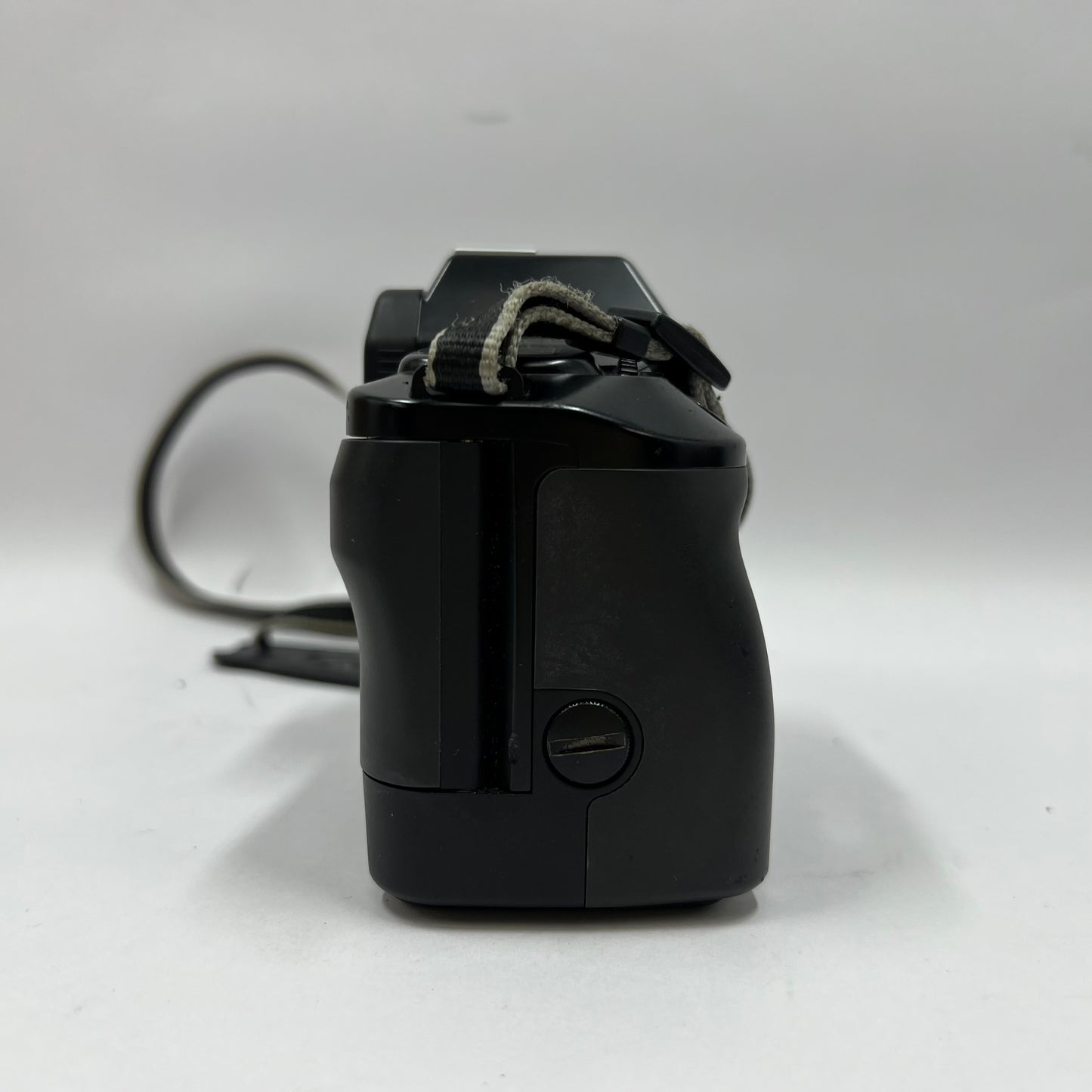 Canon EOS 650 35MM Film Camera