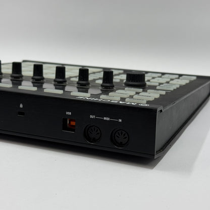 Native Instruments Maschine Groove Production Studio MK2 BLACK