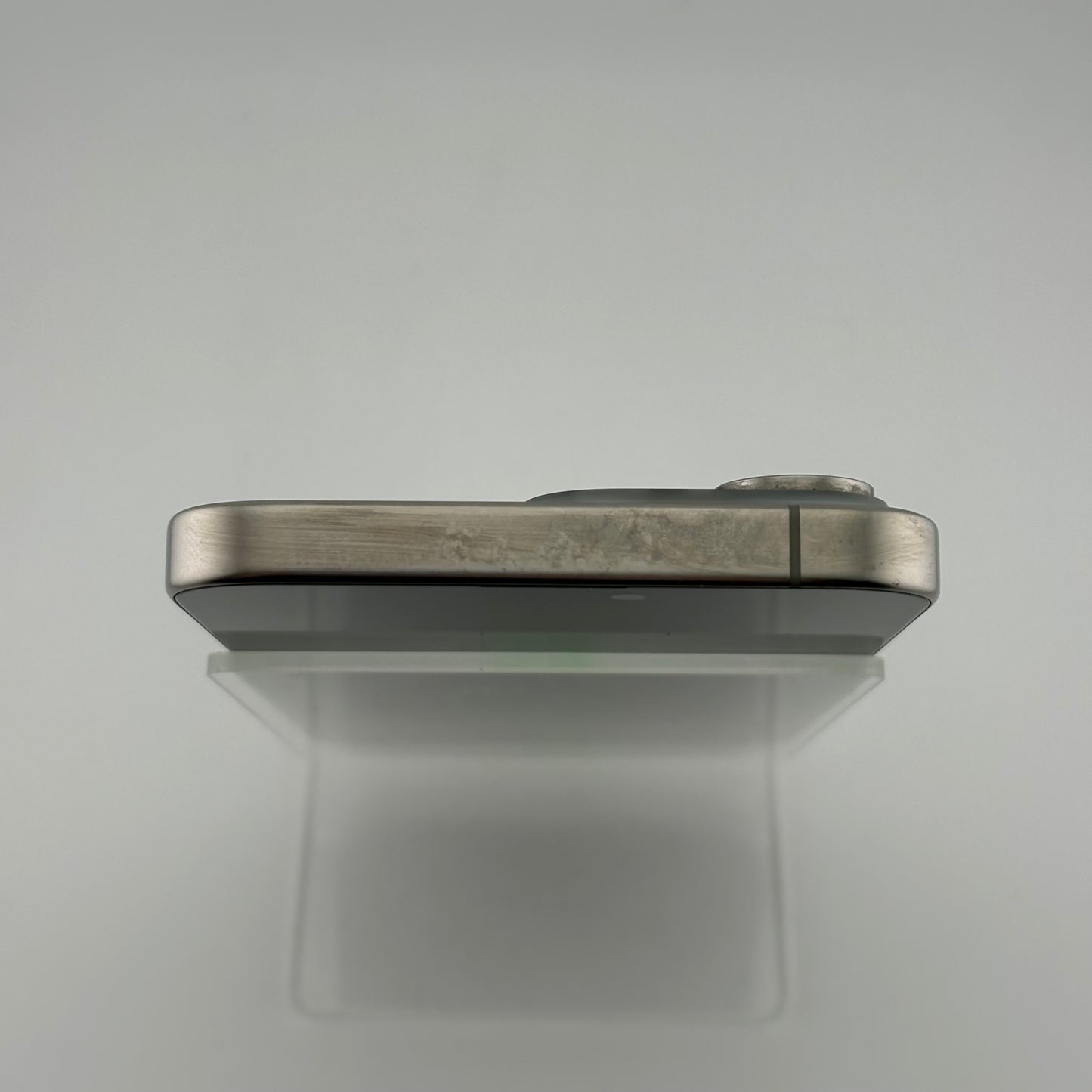 Factory Unlocked Apple iPhone 15 Pro Max 256GB Natural Titanium MU683LL/A