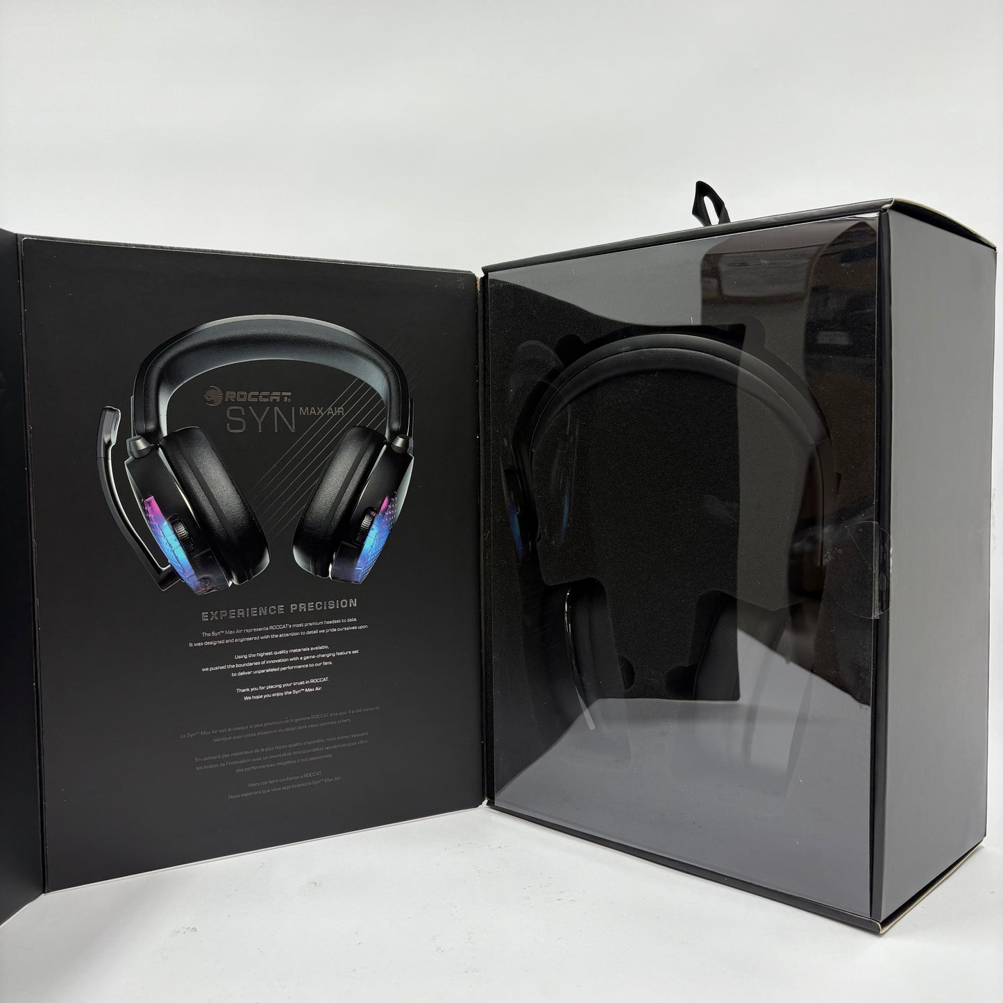 New Roccat SYN Max Air Black Wireless Gaming Headset Multi-Platform with Dock