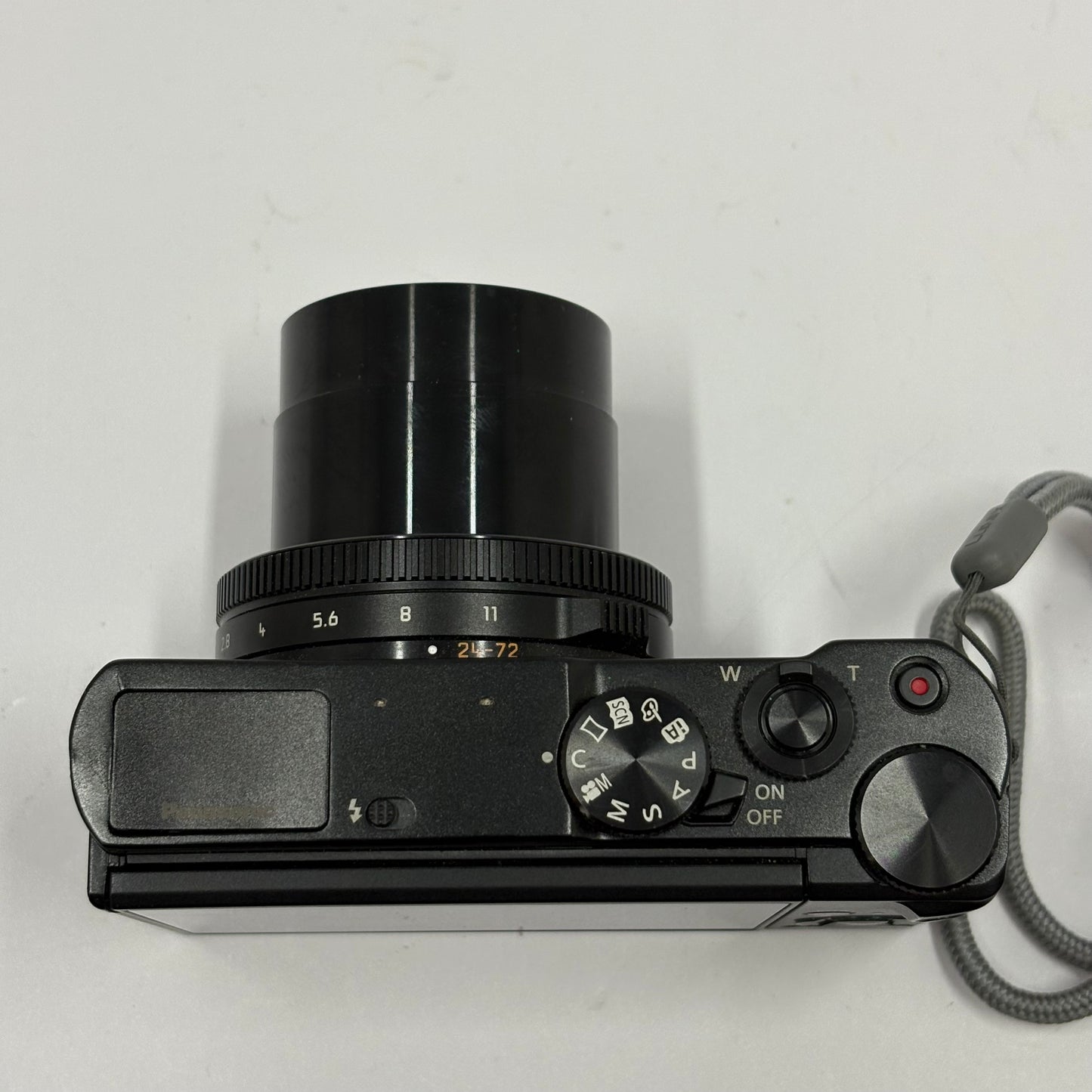 Panasonic Lumix DMC-LX10 DMC-LX10 20.1MP Compact Digital Camera