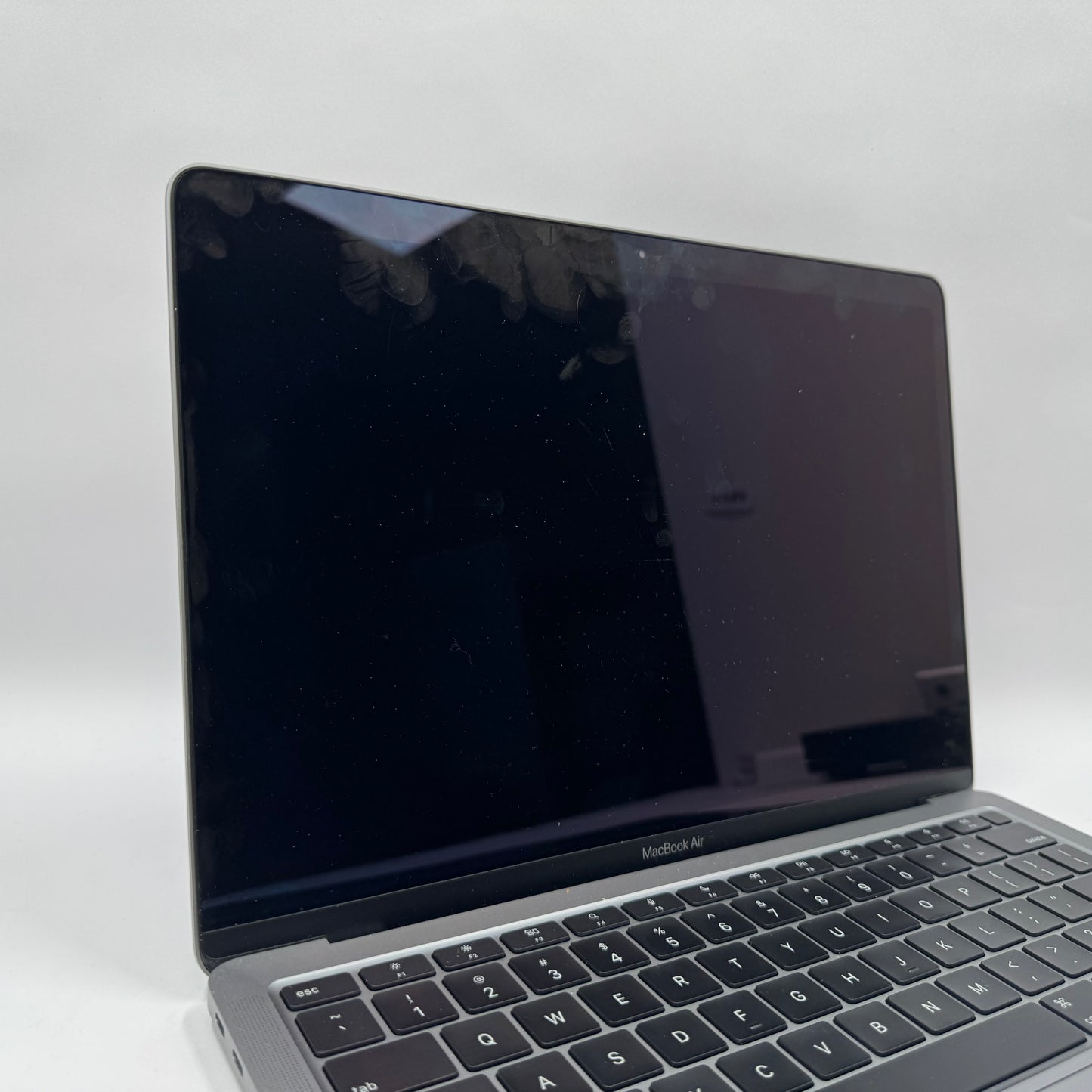 2020 Apple MacBook Air 13.3" M1 7C GPU 3.2GHz 8GB RAM 256GB SSD A2337