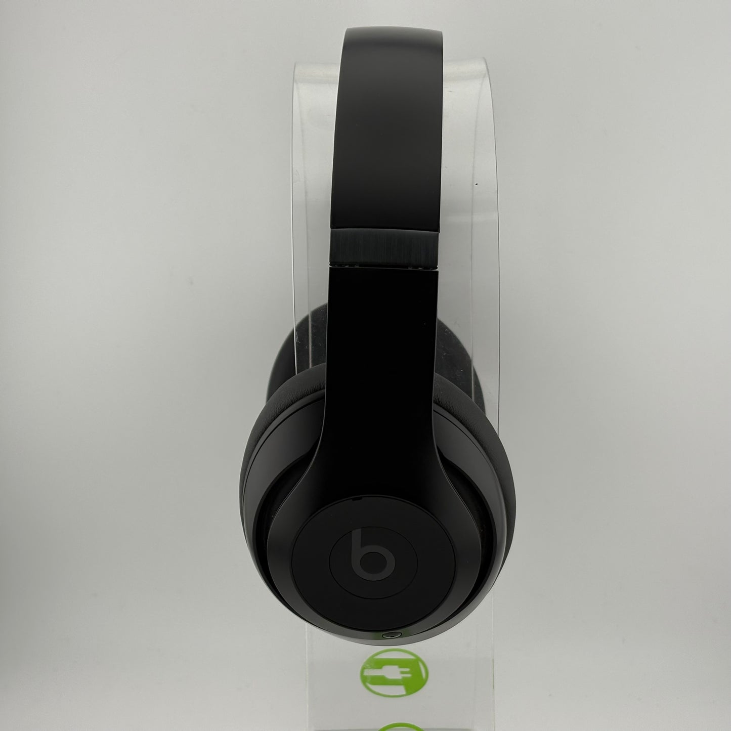 Beats Studio Pro Wireless Over-Ear Bluetooth Headphones Black A2924