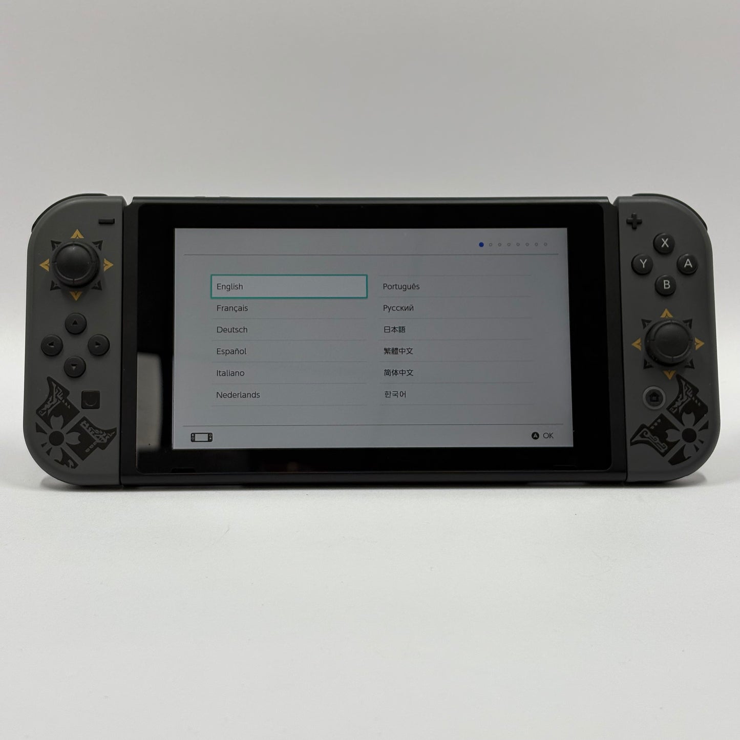 Nintendo Switch v2 Video Game Console HAC-001(-01)  Monster Hunter Rise Edition