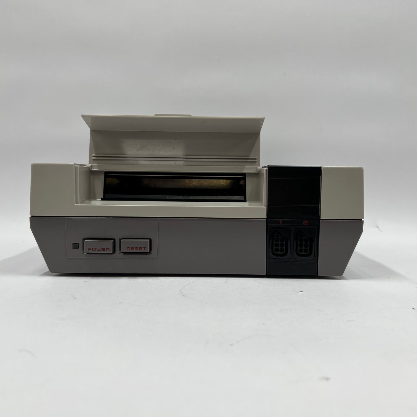 Nintendo Entertainment System NES Video Game Console NES-001 Bundle
