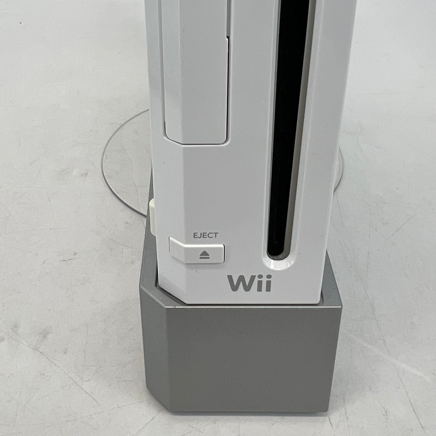 Nintendo Wii Video Game Console RVL-001 White