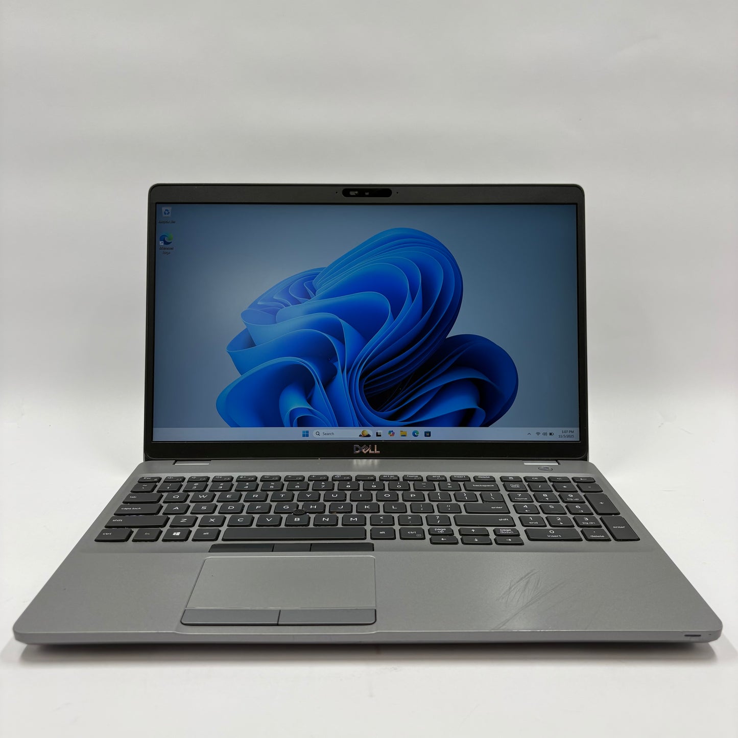 Dell Precision 3551 15.6" i7-10850H 2.7GHz 16GB RAM 256GB SSD