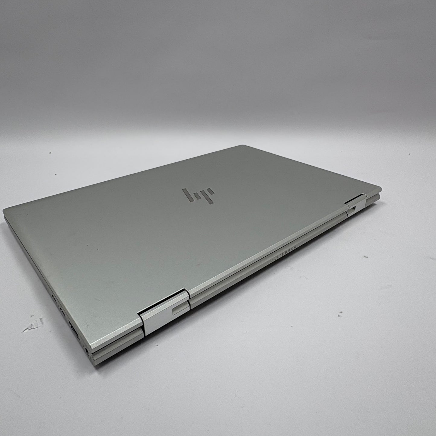 HP EliteBook x360 830 G8 14.4" i5-1135G7 2.4GHz 16GB RAM 256GB SSD