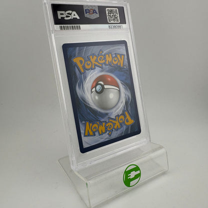 Pokémon TCG Sword & Shield - Silver Tempest Skuntank V #181 English PSA 9