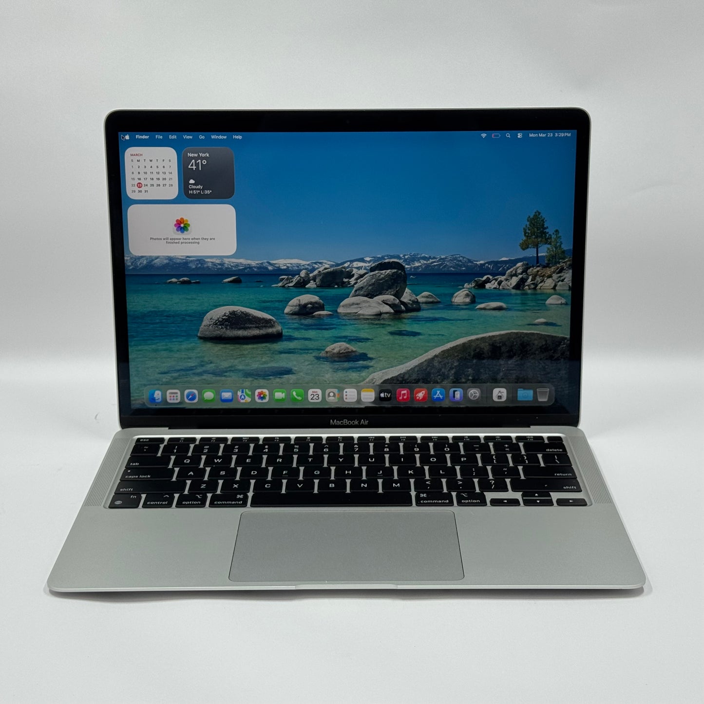 2020 Apple MacBook Air 13.3" M1 7C GPU 3.2GHz 8GB RAM 256GB SSD A2337