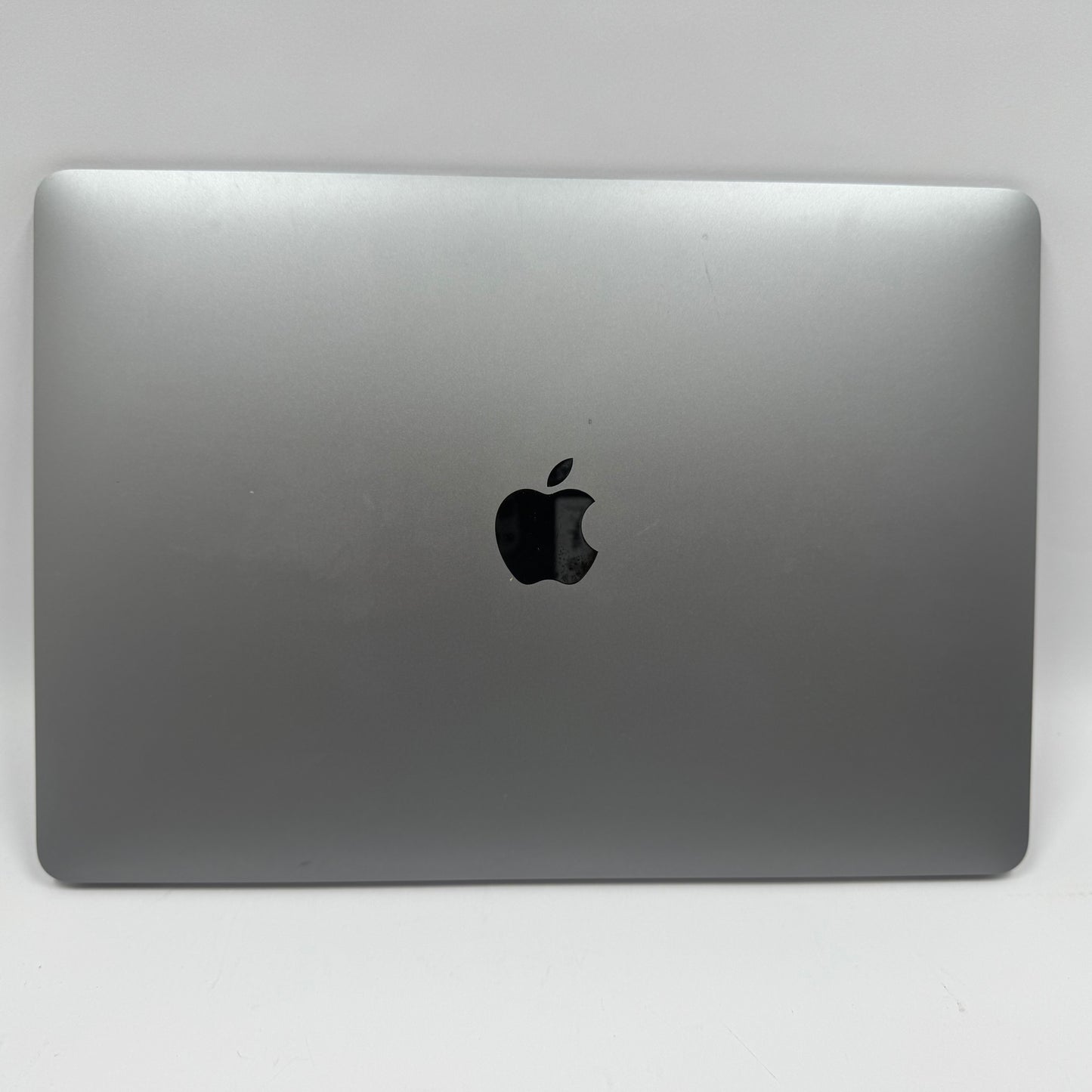 2020 Apple MacBook Air 13.3" M1 7C GPU 3.2GHz 8GB RAM 256GB SSD A2337