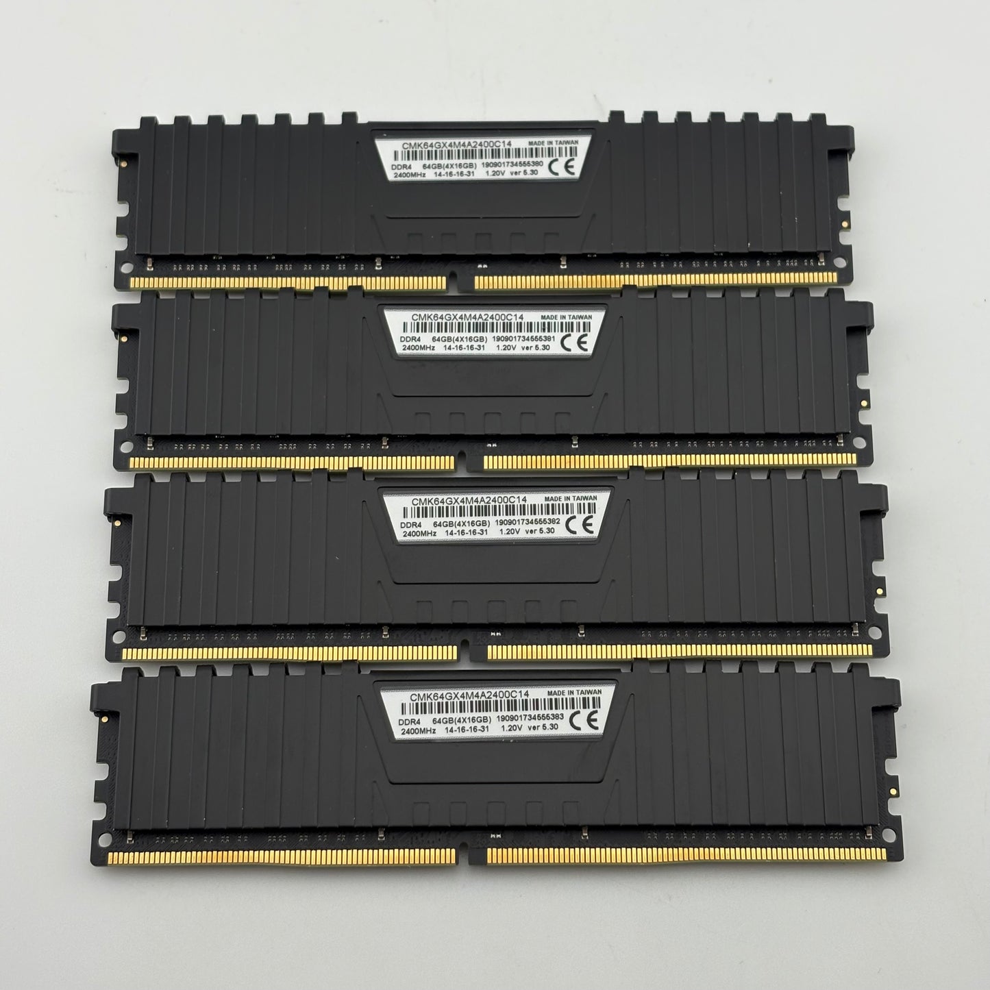 Corsair Vengeance LPX 64GB (4x16GB) RAM DDR4 2400MHz CMK64GX4M4A2400C14