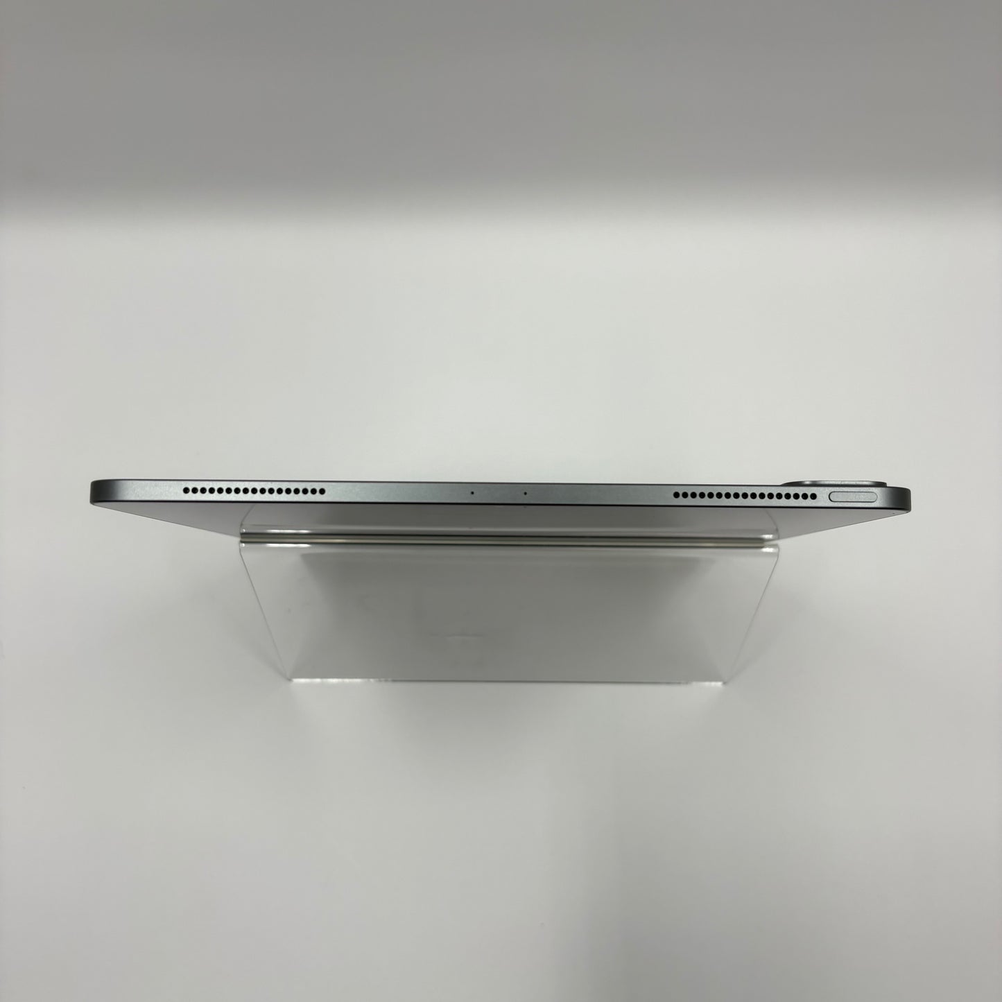 WiFi Only Apple iPad Pro 12.9" 4th Gen 128GB Space Gray MY2H2LL/A