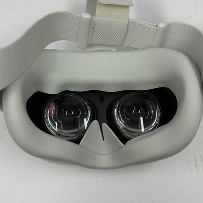 Oculus Quest 2 128GB Standalone All-in-One VR Headset KW49CM