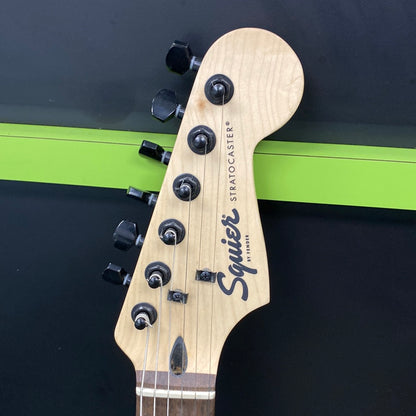 Fender 2020 Bullet Stratocaster HSS HT Hardtail Guitar Black Sunburst Indonesia