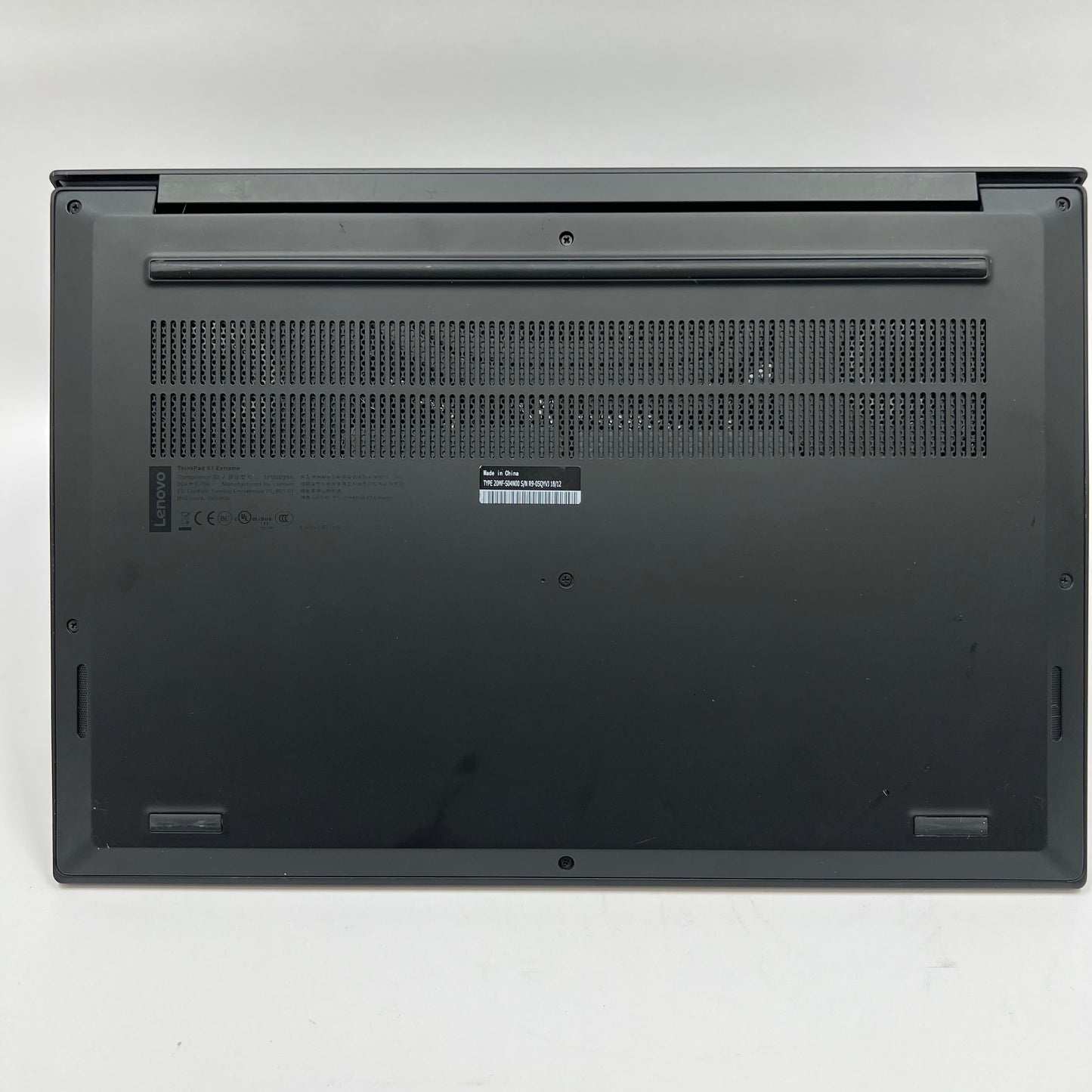 Lenovo ThinkPad X1 Extreme Gen 1 15.6" i7-8750H 16GB RAM 1TB SSD GTX 1050 Ti