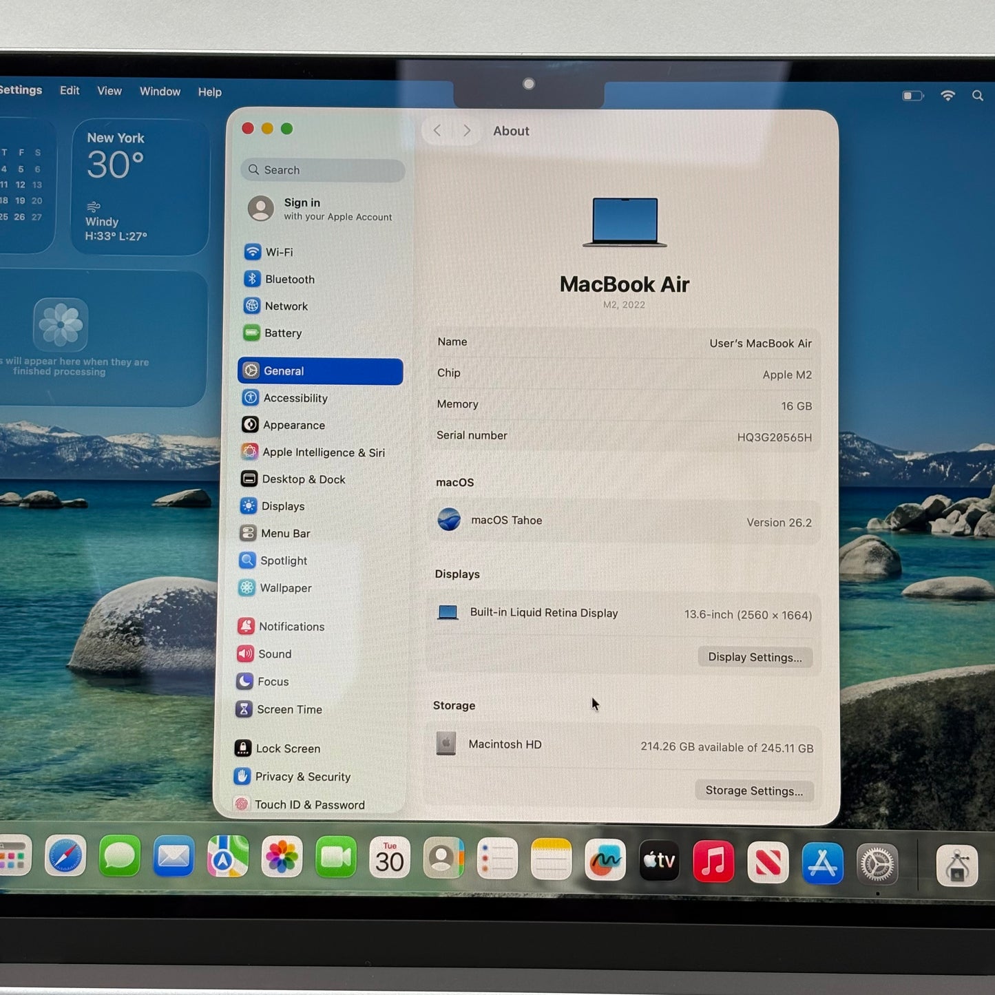 2022 Apple MacBook Air 13.6" M2 8 Core 3.5GHz 16GB RAM 256GB SSD MC7U4LL/A