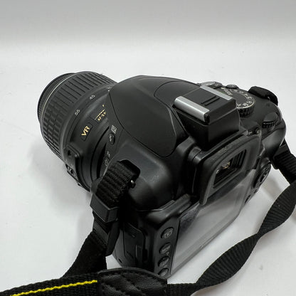 Nikon D3000 10.2MP Digital SLR DSLR Camera 3713 Shutter Count